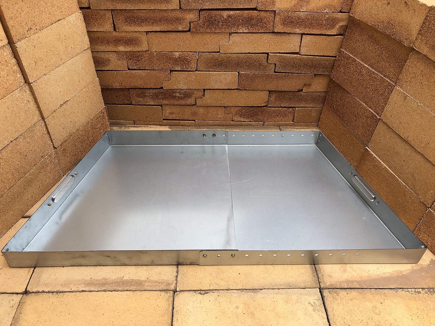 Adjustable Fireplace Ash Pan